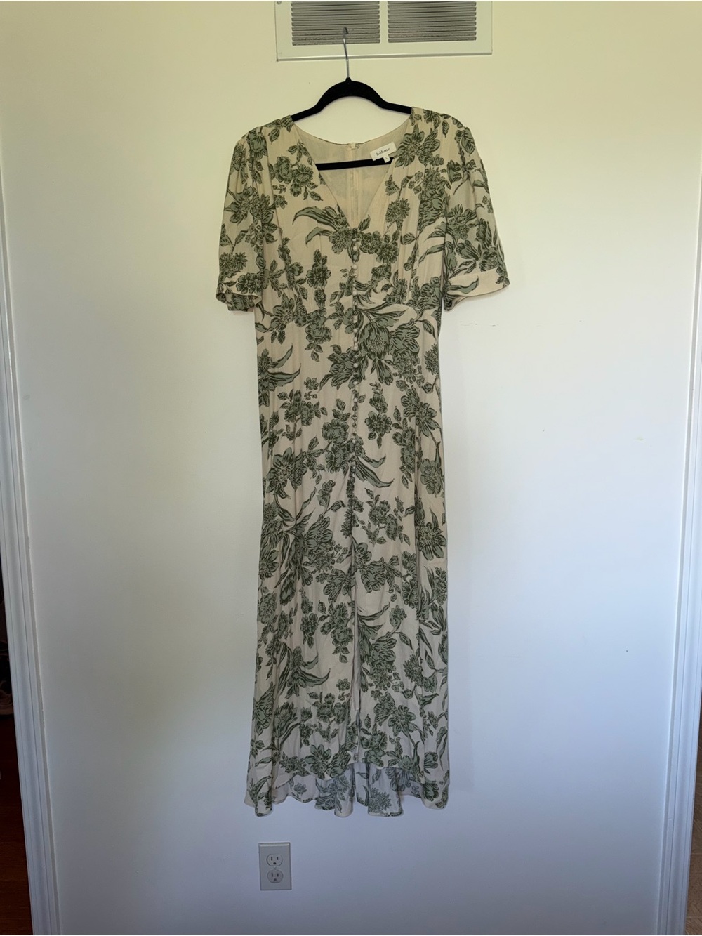 Bohme Lia Floral V-Neck Maxi Dress in Sage Green - Women